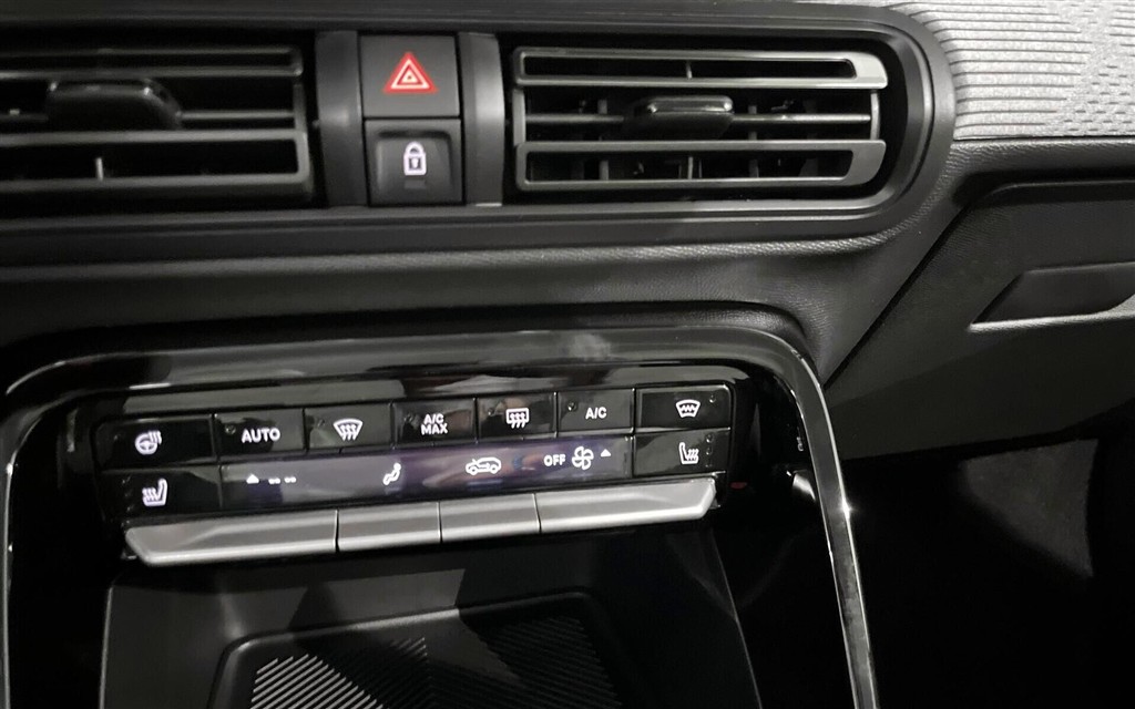 Citroën e-C3 Aircross EL Plus 113HK 5d Aut. - Image 13