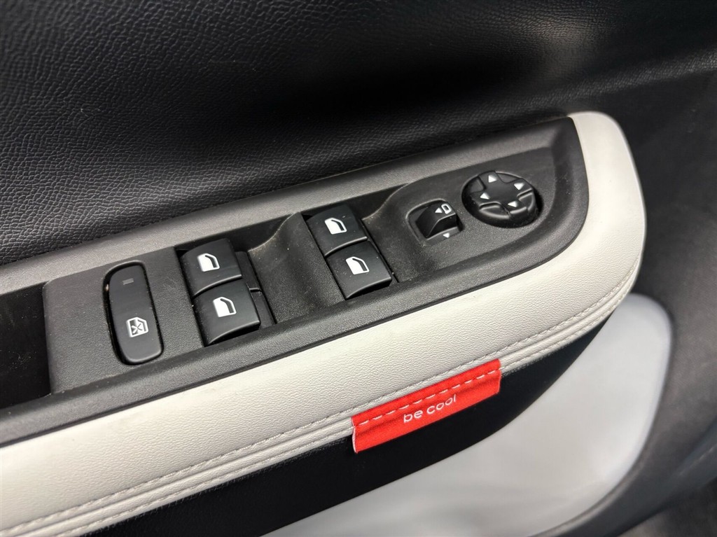 Citroën e-C3 EL Max 113HK 5d Aut. - Image 11
