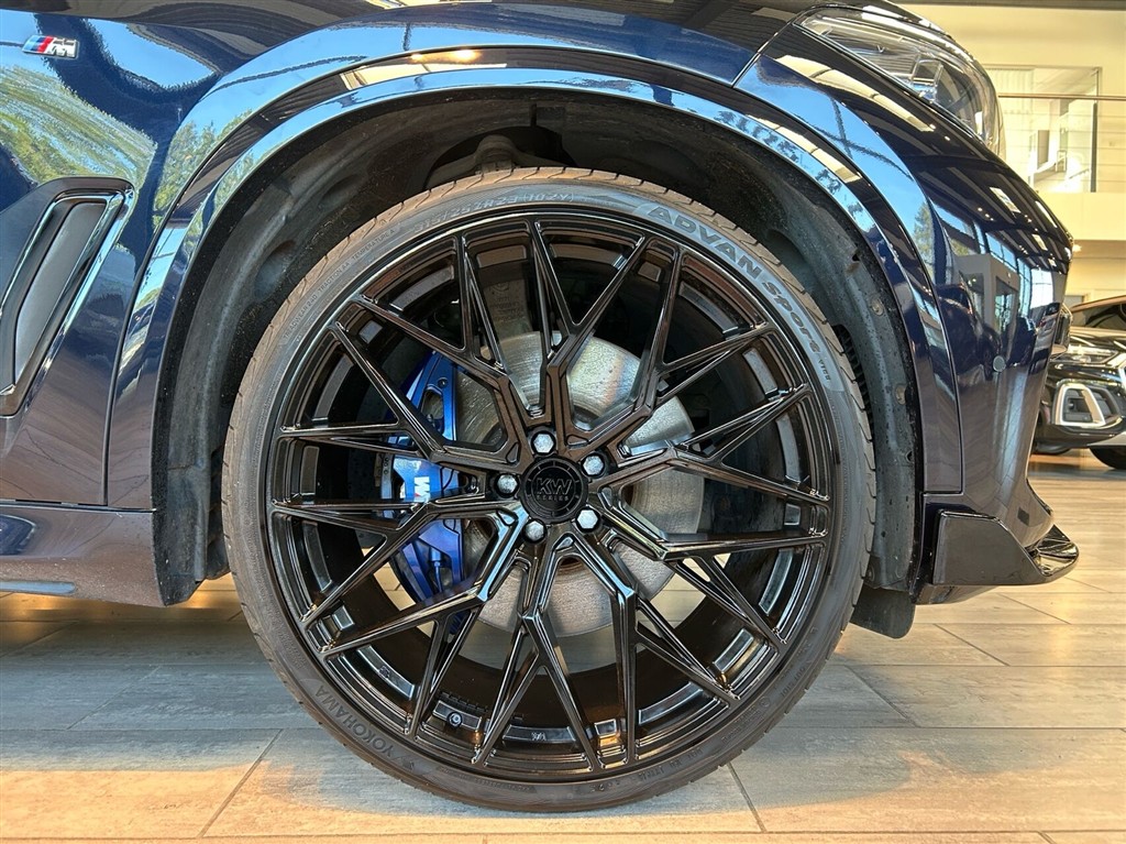 BMW X5 45e 3,0 Plugin-hybrid M-Sport XDrive Steptronic 394HK 5d 8g Aut. - Image 4