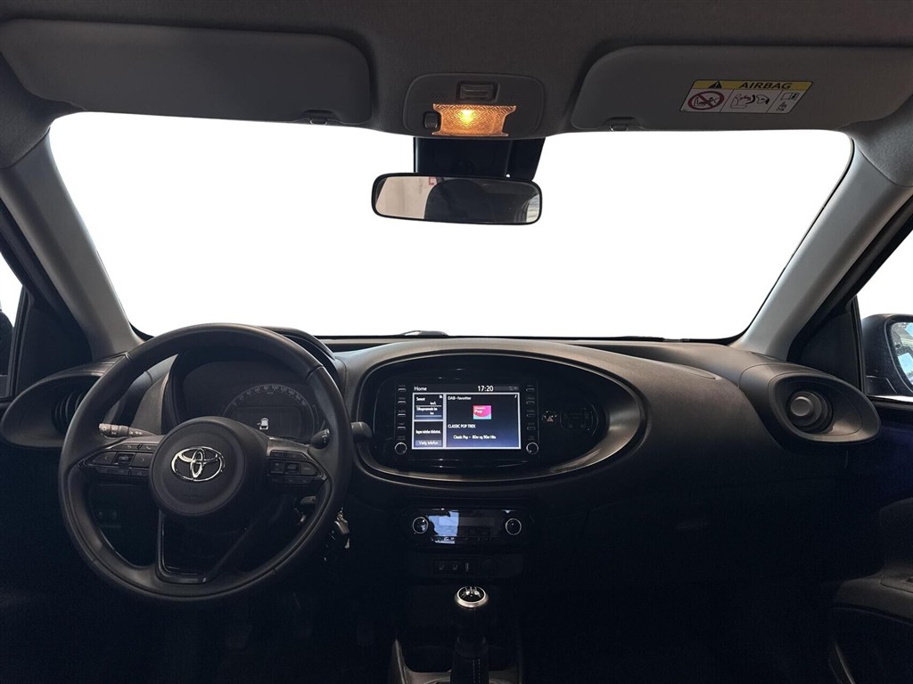 Toyota Aygo X 1,0 VVT-I Active 72HK 5d - Image 6