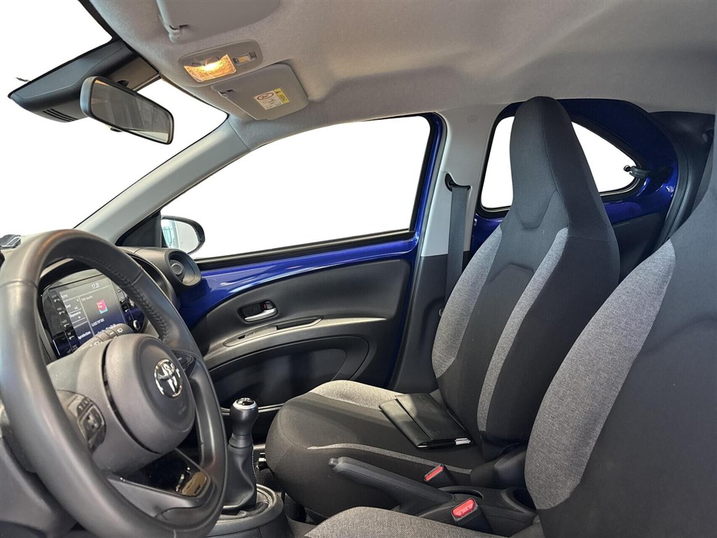 Toyota Aygo X 1,0 VVT-I Active 72HK 5d - Image 4