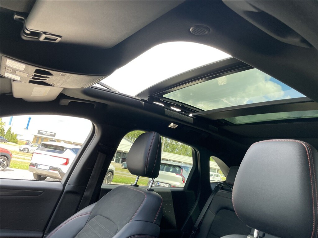 Ford Kuga 2,5 Plugin-hybrid ST-Line X CVT 225HK 5d Trinl. Gear - Image 12