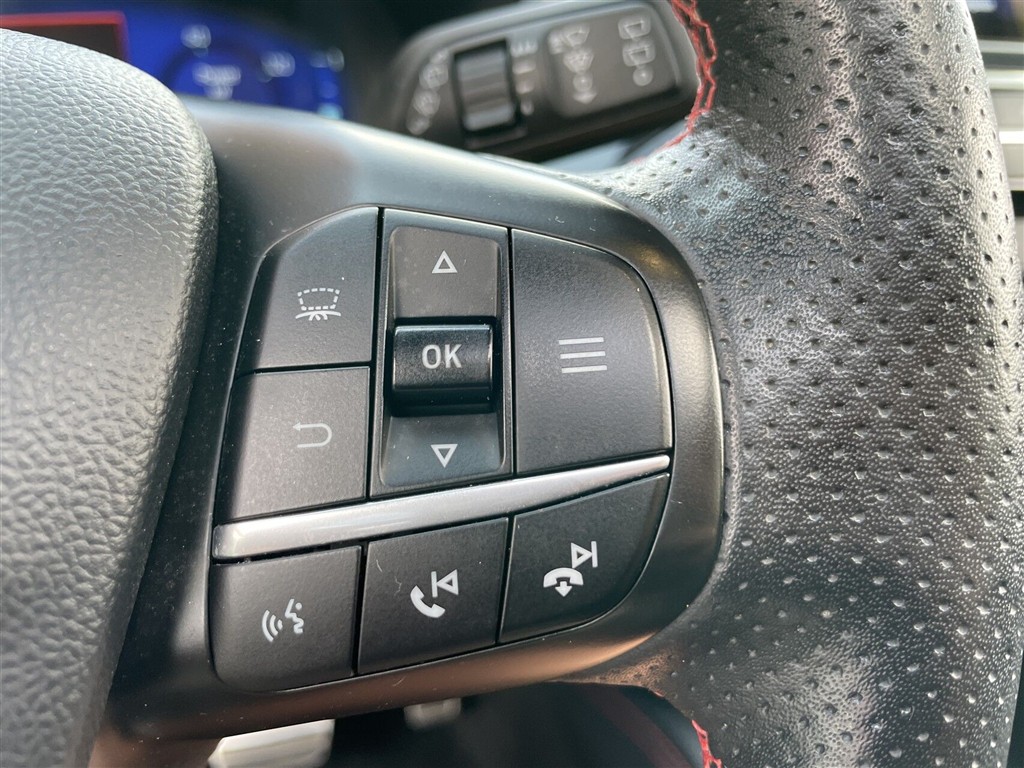 Ford Kuga 2,5 Plugin-hybrid ST-Line X CVT 225HK 5d Trinl. Gear - Image 17