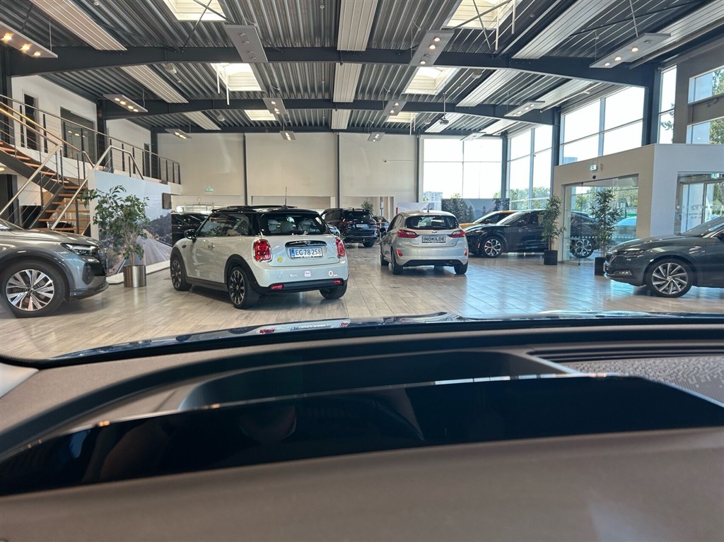Skoda Enyaq 80 iV 204HK 5d Aut. - Image 16