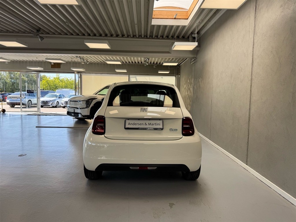Fiat 500e EL Icon 118HK 3d Aut. - Image 7