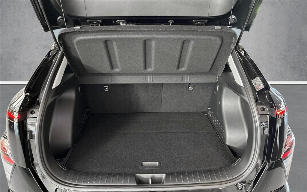 Hyundai Kona Electric 65,4 kWh Essential Long Range 217HK 5d Aut. - Image 17
