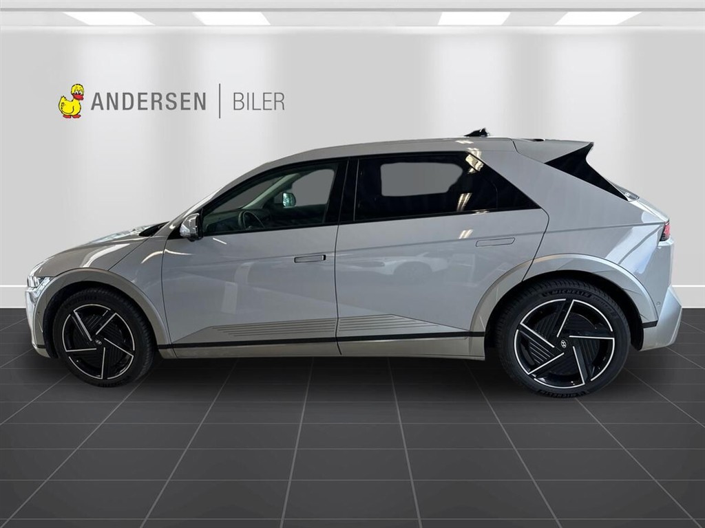Hyundai Ioniq 5 Electric 84 kWh Ultimate 229HK 5d Aut. - Image 2