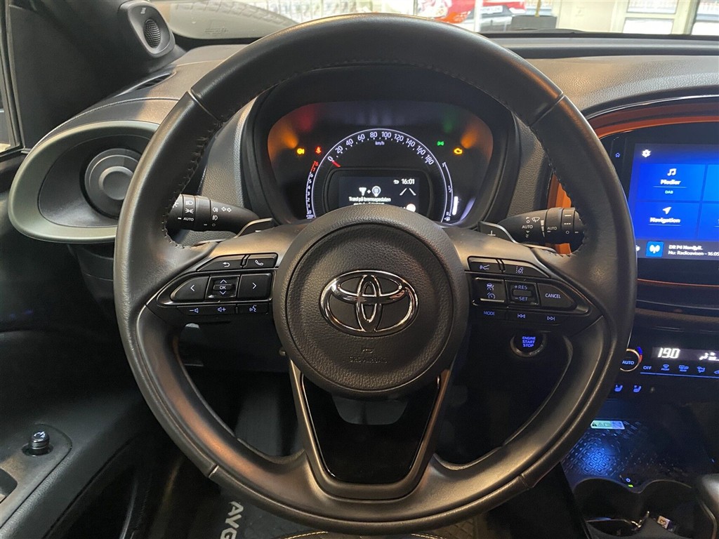 Toyota Aygo X 1,0 VVT-I Limited 72HK 5d Aut. - Image 9