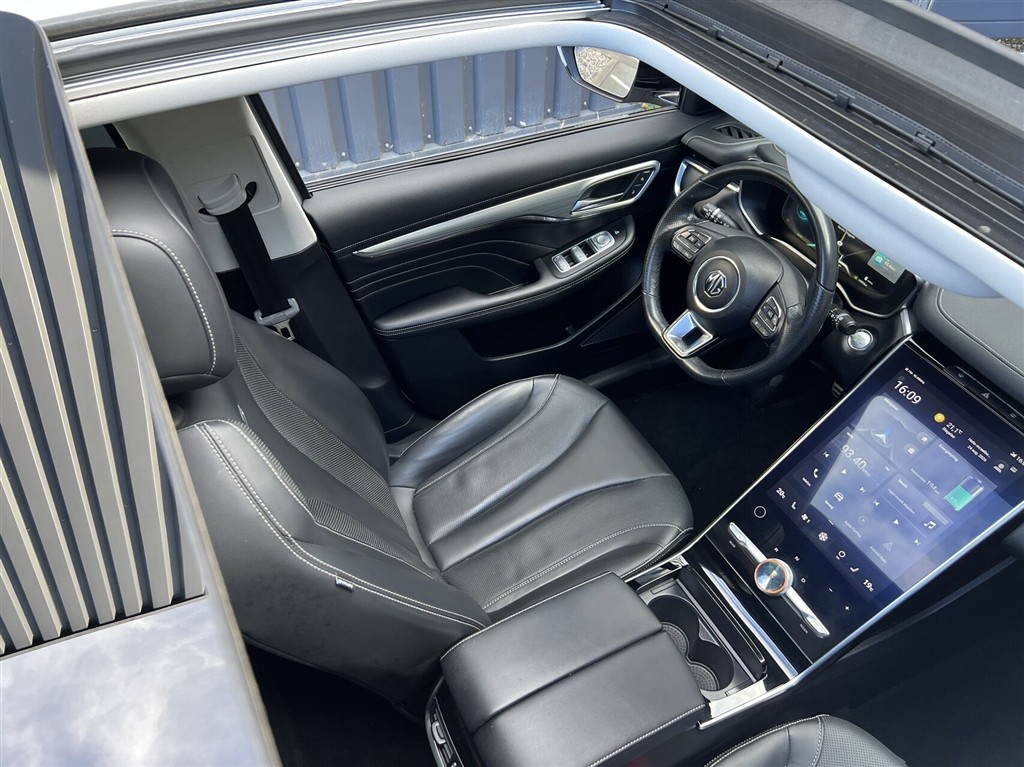MG Marvel R EL Luxury 180HK 5d Aut. - Image 12
