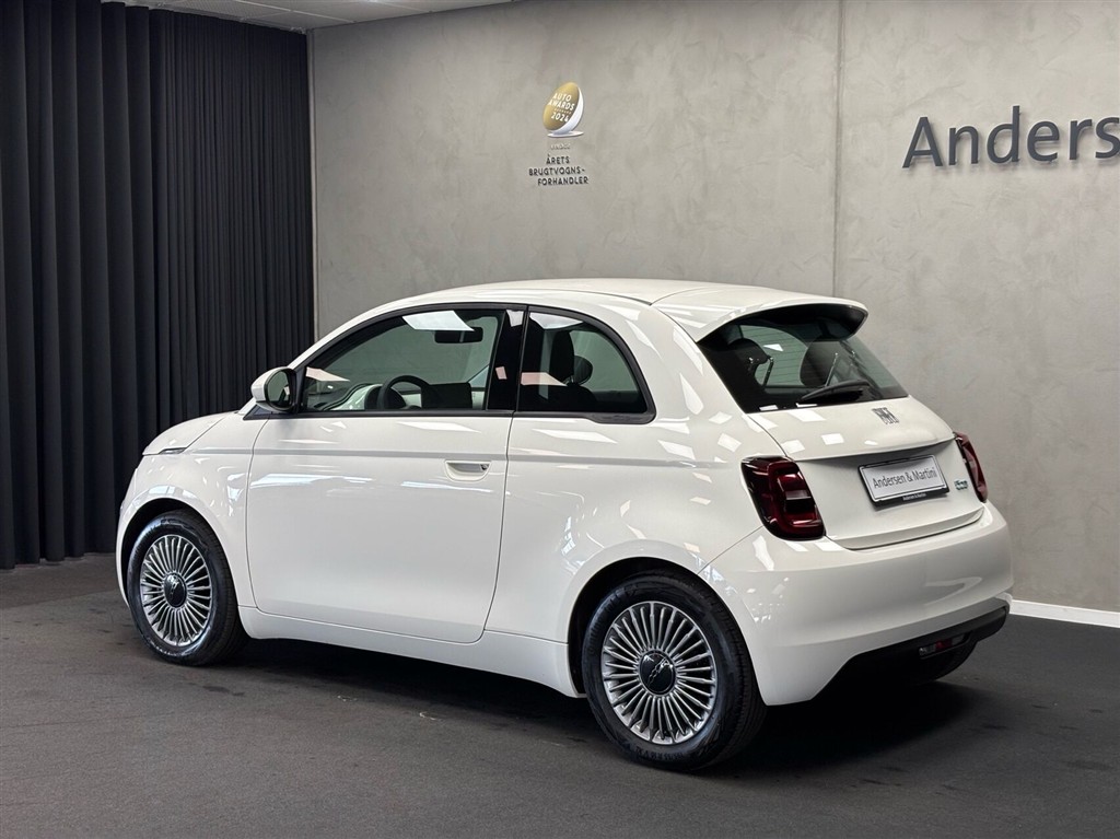Fiat 500e EL 118HK 3d Aut. - Image 3
