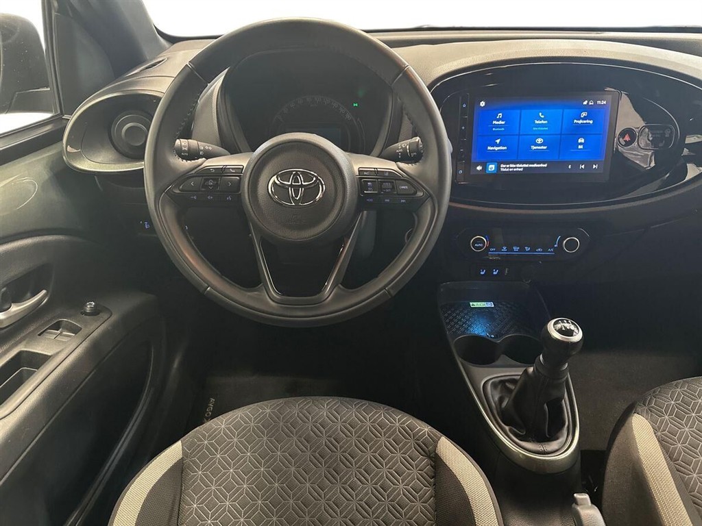 Toyota Aygo X 1,0 VVT-I Pulse 72HK 5d - Image 9