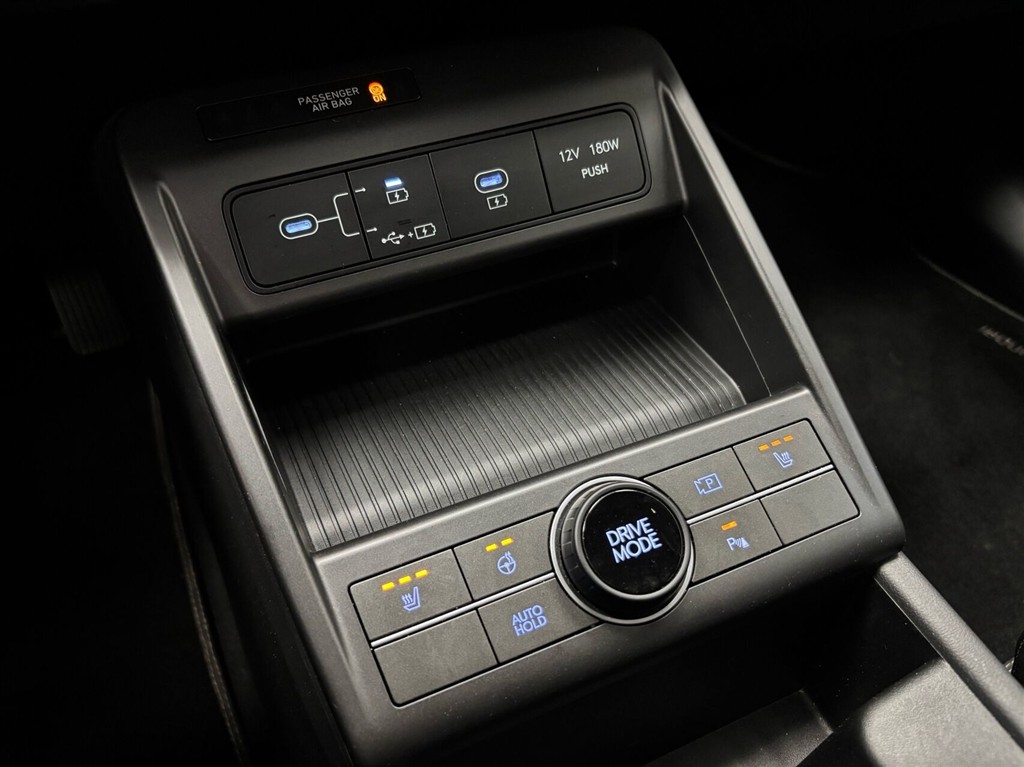 Hyundai Kona Electric 65,4 kWh Essential Long Range 217HK 5d Aut. - Image 15