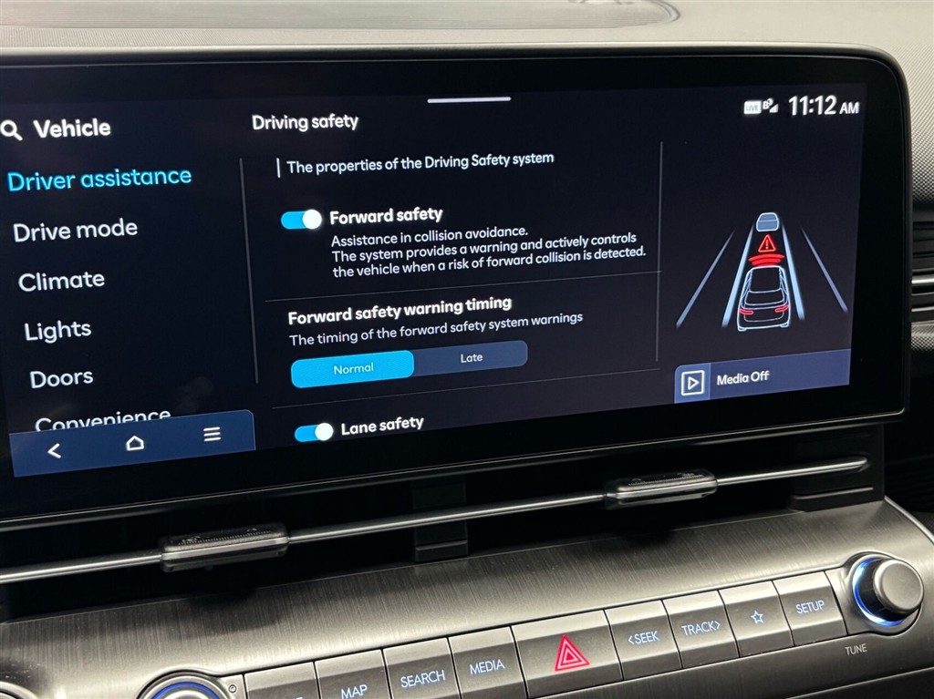 Hyundai Kona Electric 65,4 kWh Essential Long Range 217HK 5d Aut. - Image 26