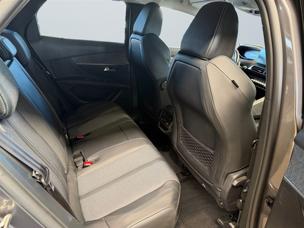 Peugeot 3008 1,6 PureTech Plugin-hybrid Allure Pack EAT8 225HK 5d 8g Aut. - Image 14