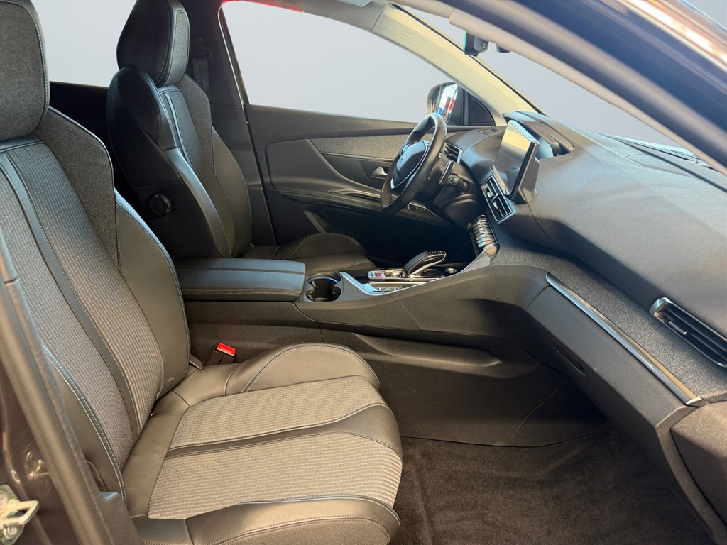 Peugeot 3008 1,6 PureTech Plugin-hybrid Allure Pack EAT8 225HK 5d 8g Aut. - Image 15
