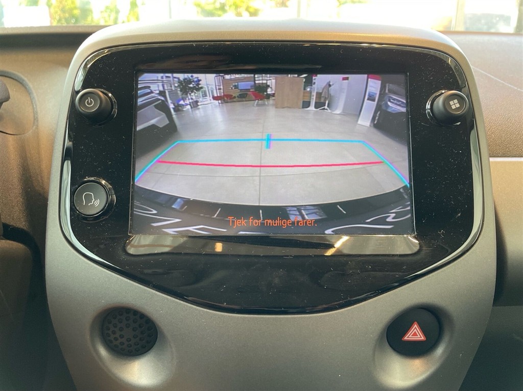 Toyota Aygo 1,0 VVT-I X-pression 72HK 5d - Image 19