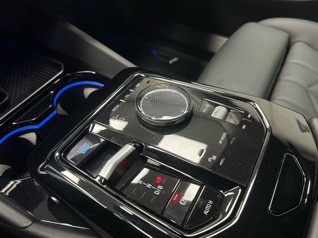 BMW i5 eDrive40 EL Sport Line 340HK Aut. - Image 15