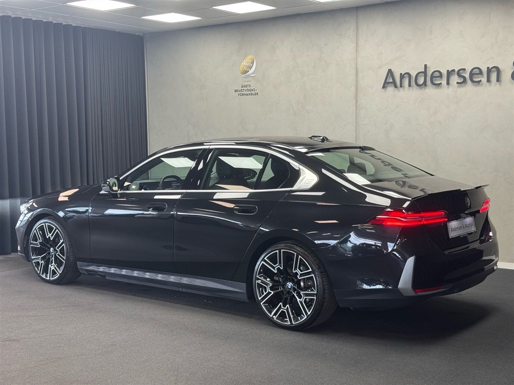 BMW i5 eDrive40 EL Sport Line 340HK Aut. - Image 3