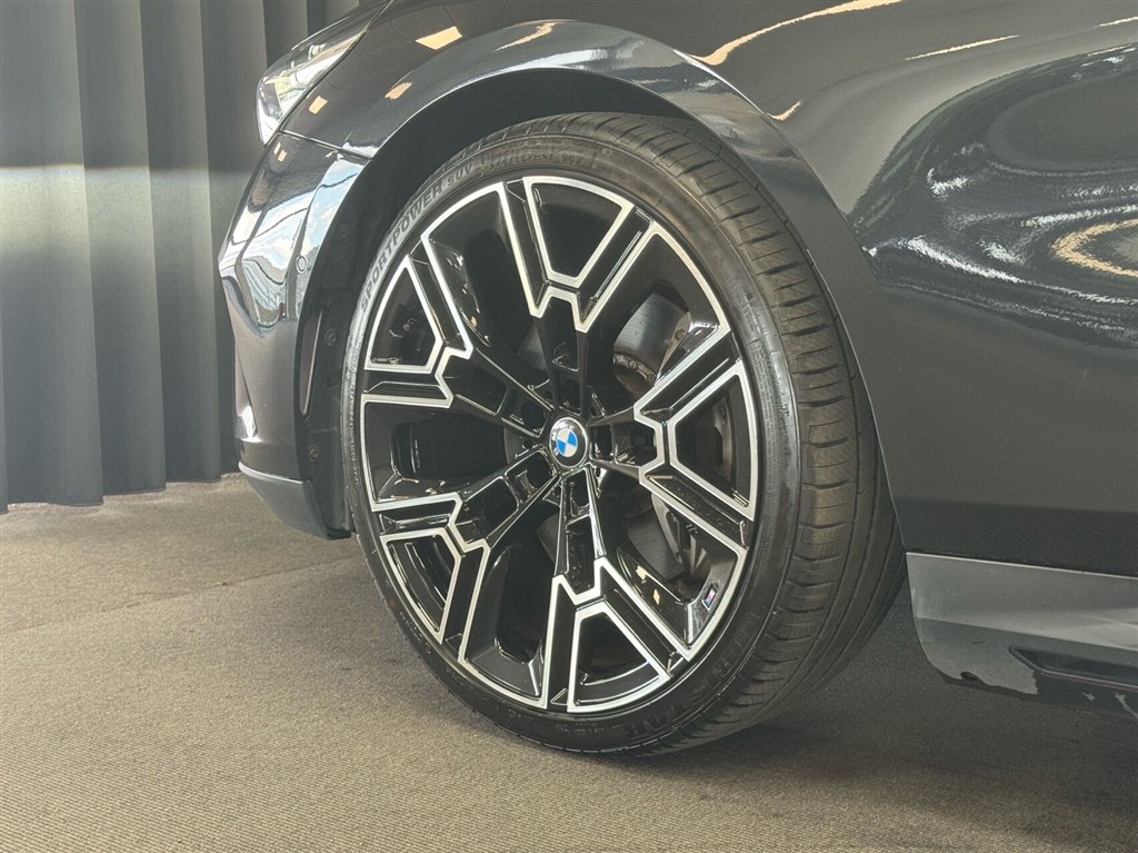 BMW i5 eDrive40 EL Sport Line 340HK Aut. - Image 5
