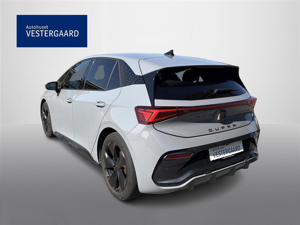 Cupra Born EL Dinamica Pack High 204HK 5d Aut. - Image 3