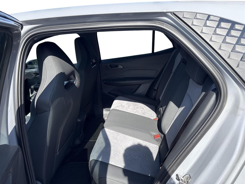 Cupra Born EL Dinamica Pack High 204HK 5d Aut. - Image 5