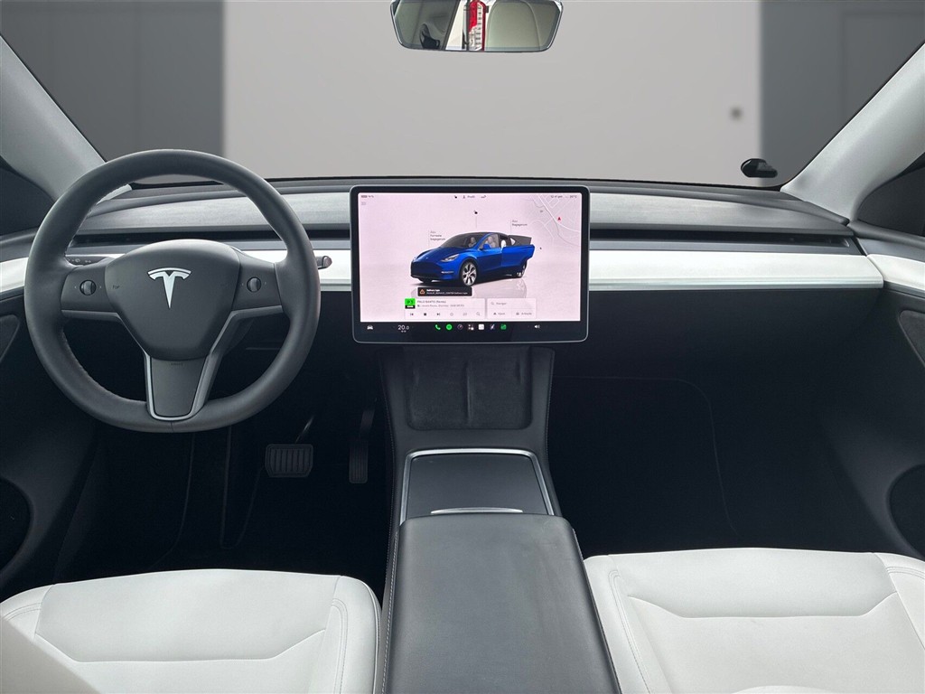 Tesla Model Y EL RWD 299HK 5d Aut. - Image 13