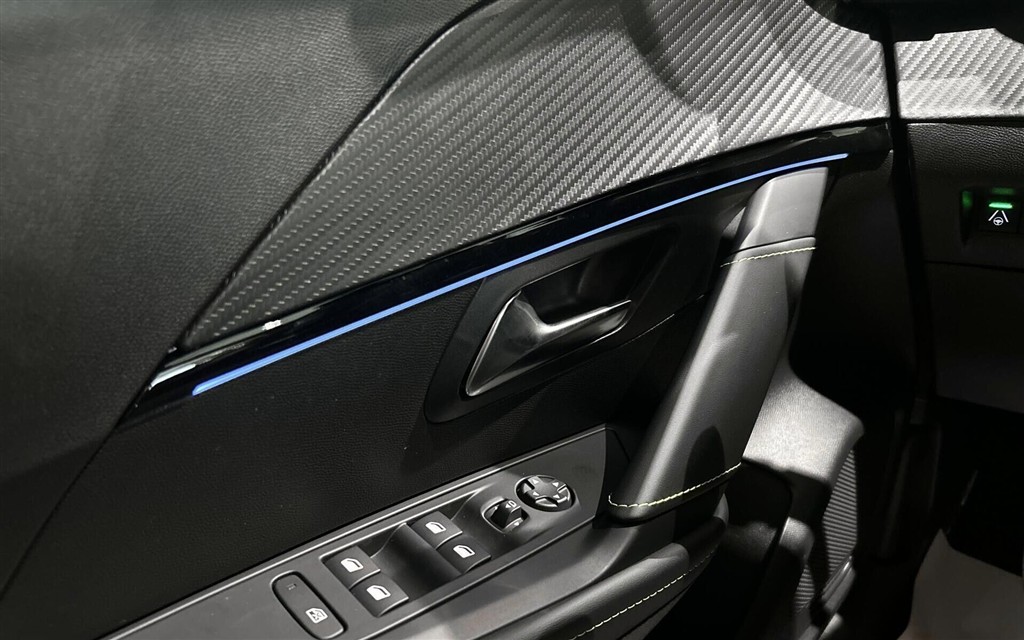 Peugeot e-208 EL GT Pack 156HK 5d Aut. - Image 15