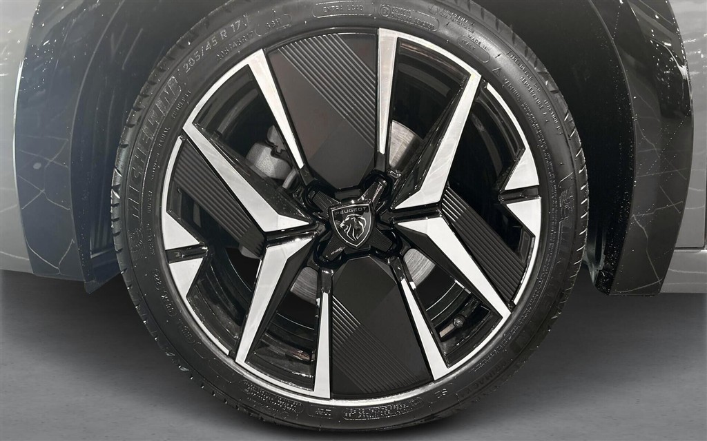 Peugeot e-208 EL GT Pack 156HK 5d Aut. - Image 16