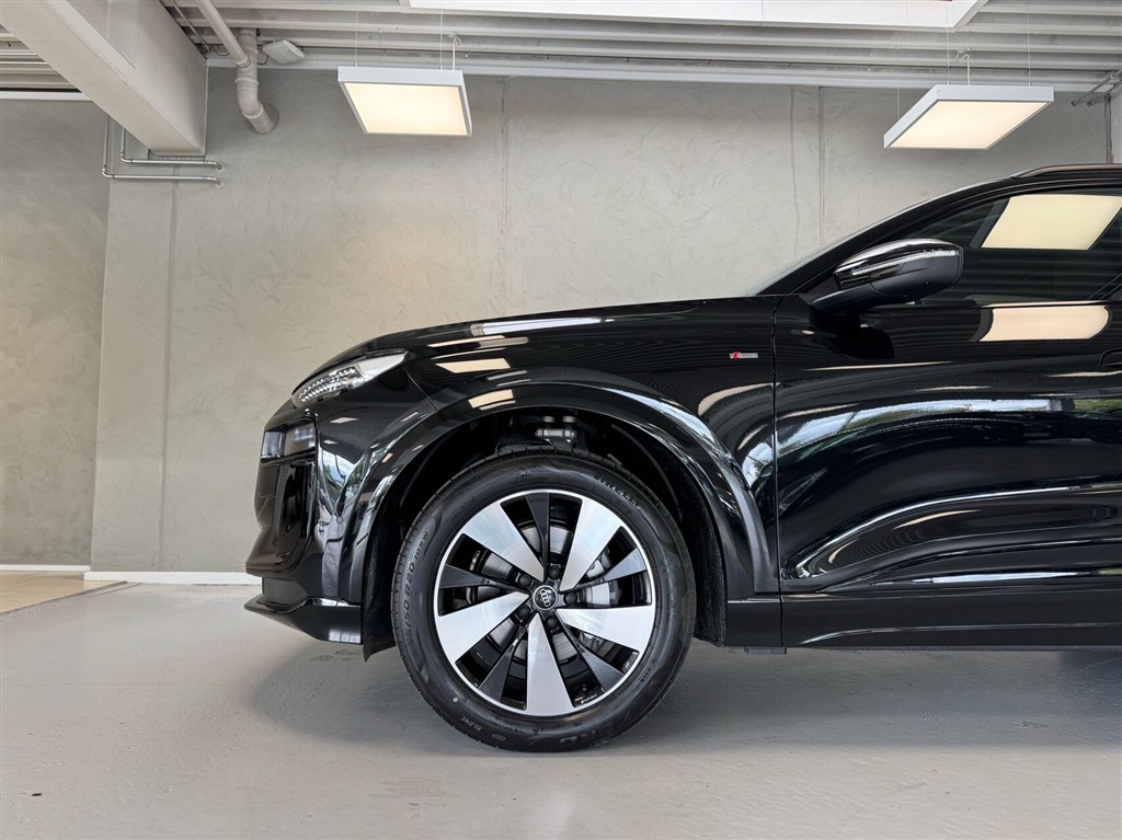 Audi Q6 E-tron S Line Plus Quattro 462HK 5d Aut. - Image 4
