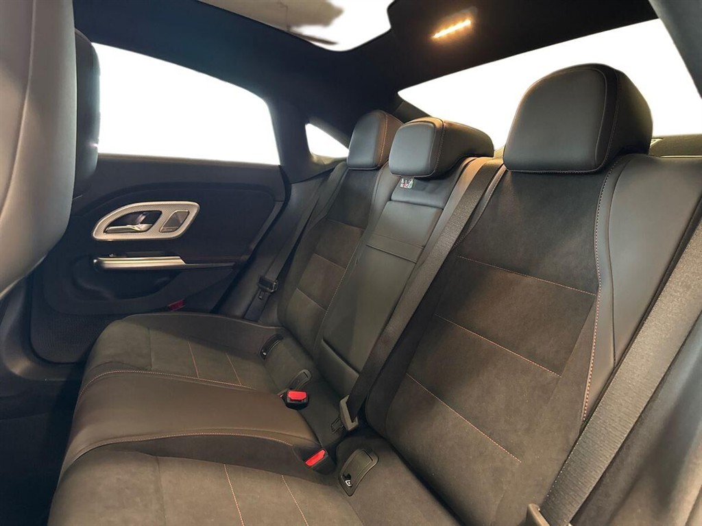 Mercedes-Benz CLA350 EL Premium Plus 4Matic 354HK Aut. - Image 11