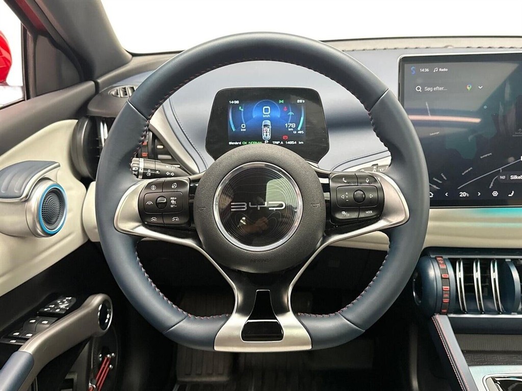 BYD Atto 3 EL Design 204HK 5d Aut. - Image 10