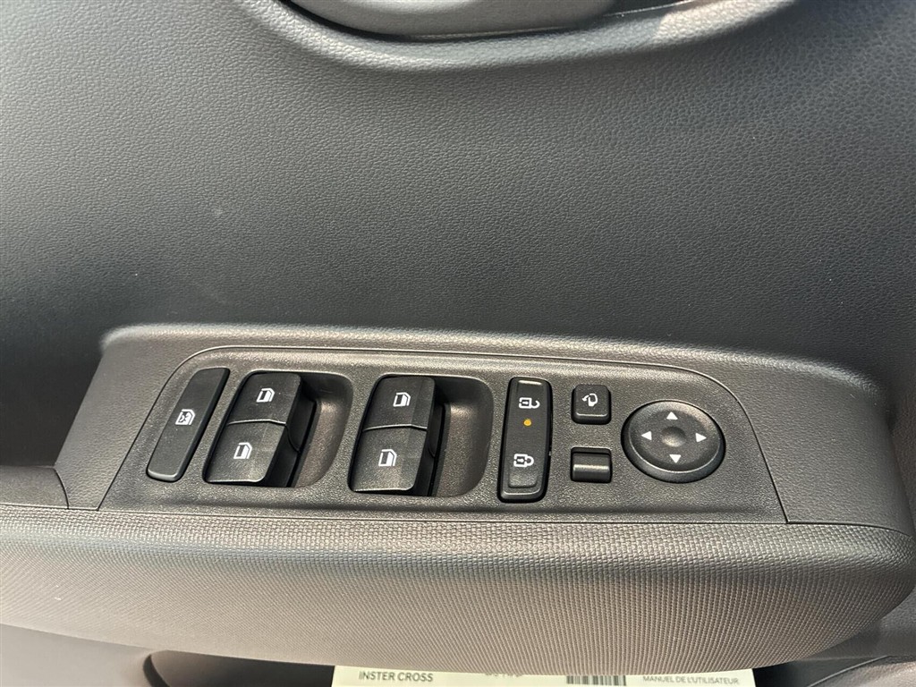Hyundai Inster EL Inster Pixel 49 kWh 116 - Image 10