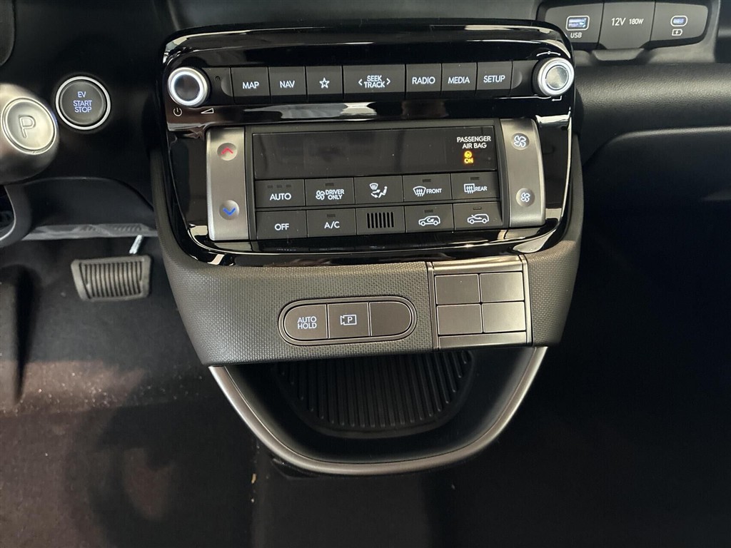 Hyundai Inster EL Pixel 49 kWh 116hk - Image 8