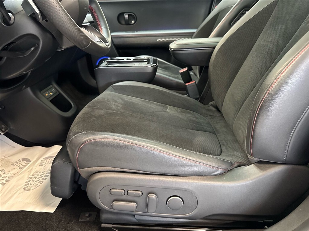 Hyundai Ioniq 5 Electric 84 kWh N-line+ 229HK 5d Aut. - Image 17