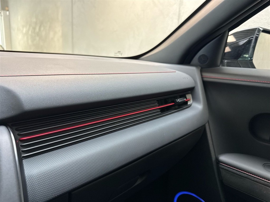 Hyundai Ioniq 5 Electric 84 kWh N-line+ 229HK 5d Aut. - Image 24