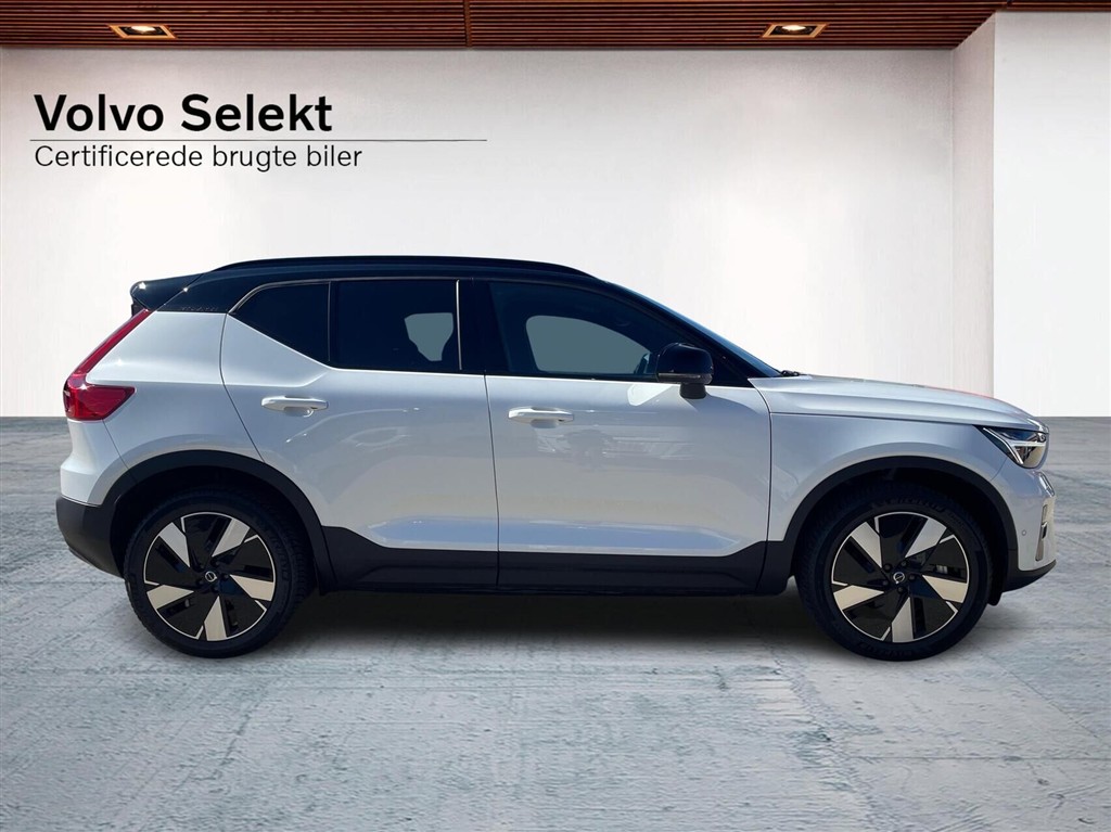 Volvo XC40 Recharge Extended Range Ultimate 252HK 5d Aut. - Image 8