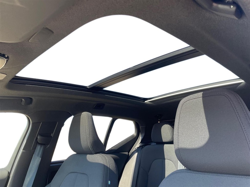 Volvo XC40 Recharge Extended Range Ultimate 252HK 5d Aut. - Image 15