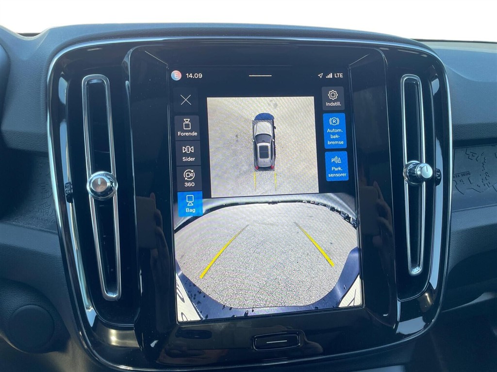 Volvo XC40 Recharge Extended Range Ultimate 252HK 5d Aut. - Image 21