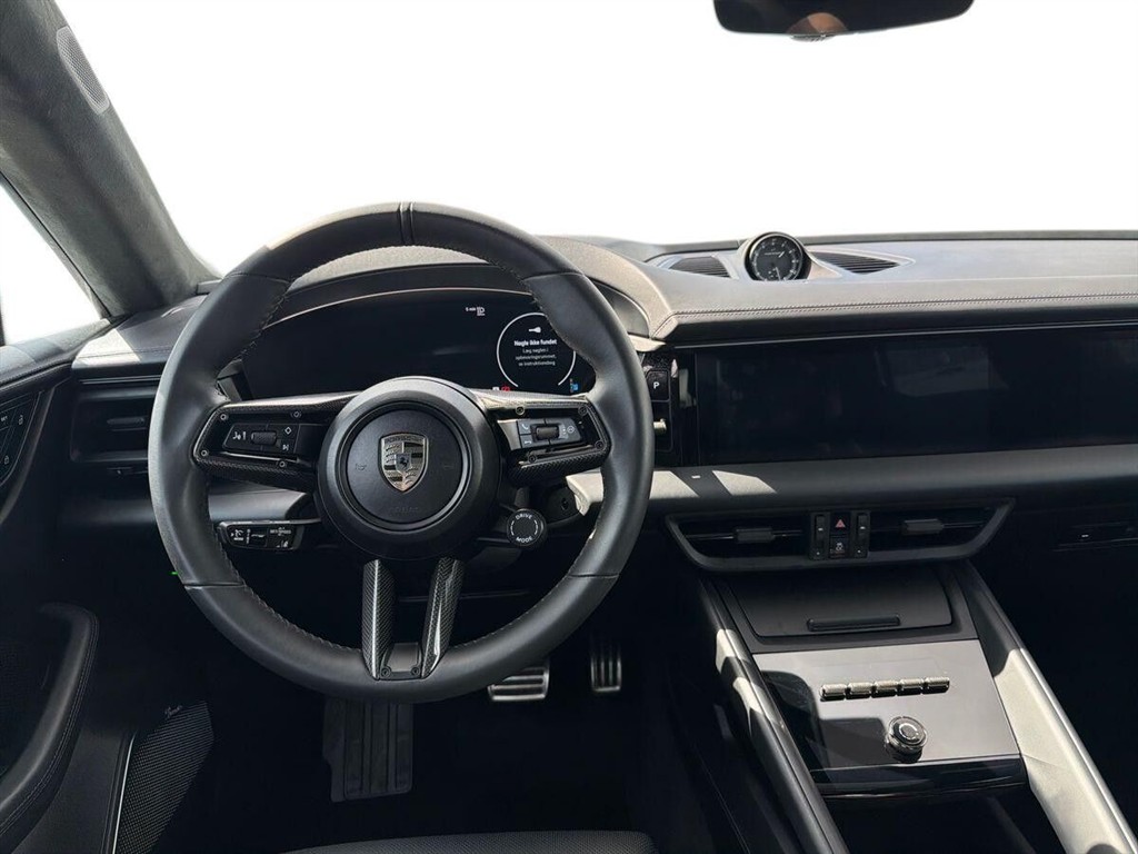 Porsche Macan Turbo EL 4WD 639HK 5d Aut. - Image 12