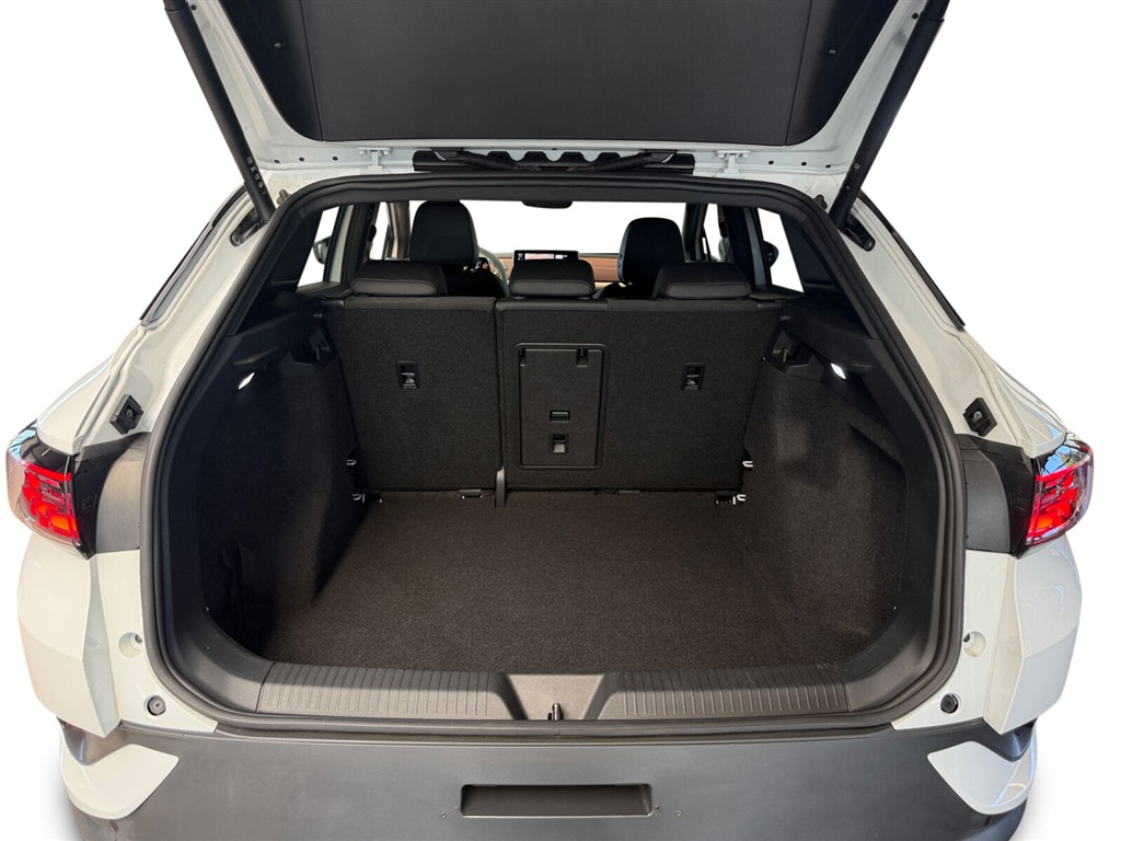 VW ID.4 EL Pro Performance 204HK 5d Aut. - Image 16
