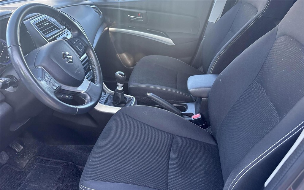 Suzuki S-Cross 1,4 Boosterjet Mild hybrid Active Hybrid 129HK 5d 6g - Image 9