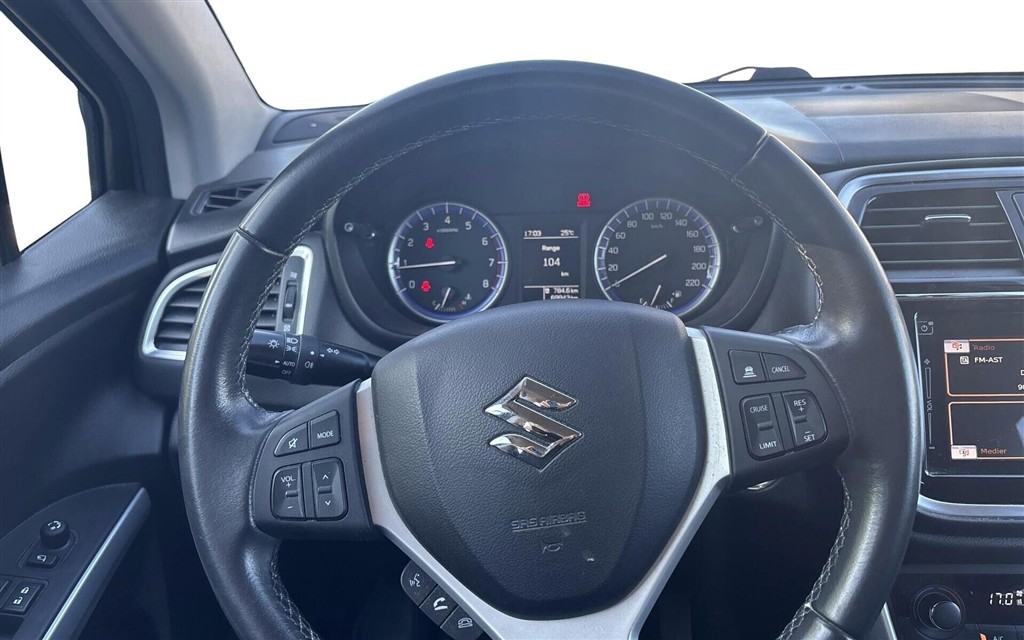 Suzuki S-Cross 1,4 Boosterjet Mild hybrid Active Hybrid 129HK 5d 6g - Image 12