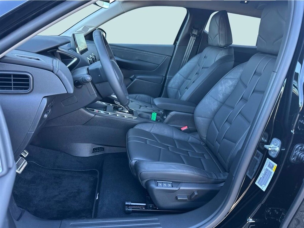 DS DS3 Crossback E-Tense Opera 156HK 5d Aut. - Image 11