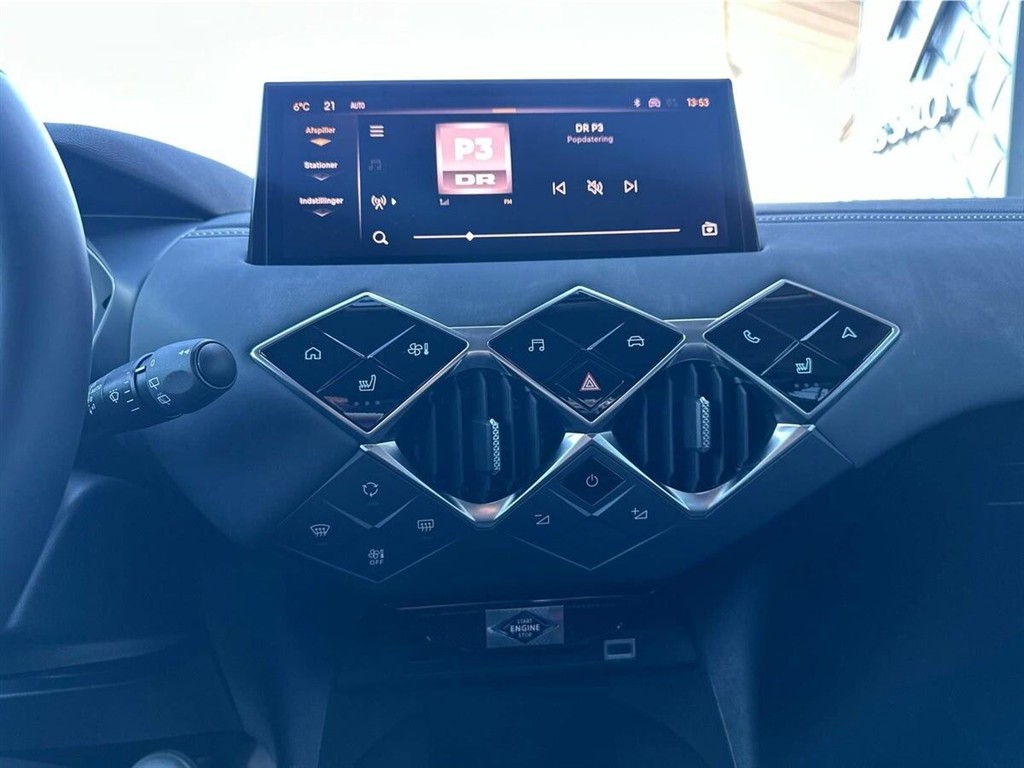 DS DS3 Crossback E-Tense Opera 156HK 5d Aut. - Image 15