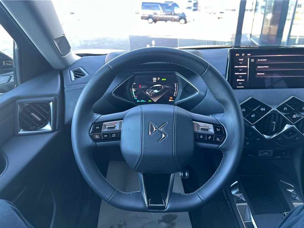 DS DS3 Crossback E-Tense Opera 156HK 5d Aut. - Image 21