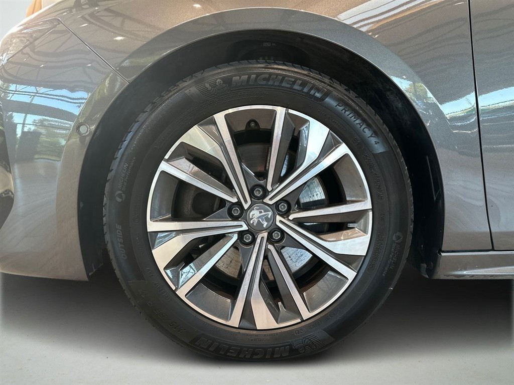 Peugeot 508 SW 1,6 Plugin-hybrid Allure Pack EAT8 225HK Stc 8g Aut. - Image 6