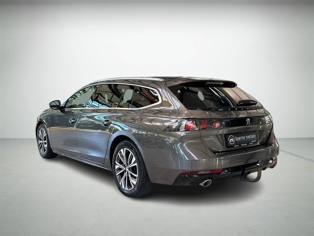 Peugeot 508 SW 1,6 Plugin-hybrid Allure Pack EAT8 225HK Stc 8g Aut. - Image 2