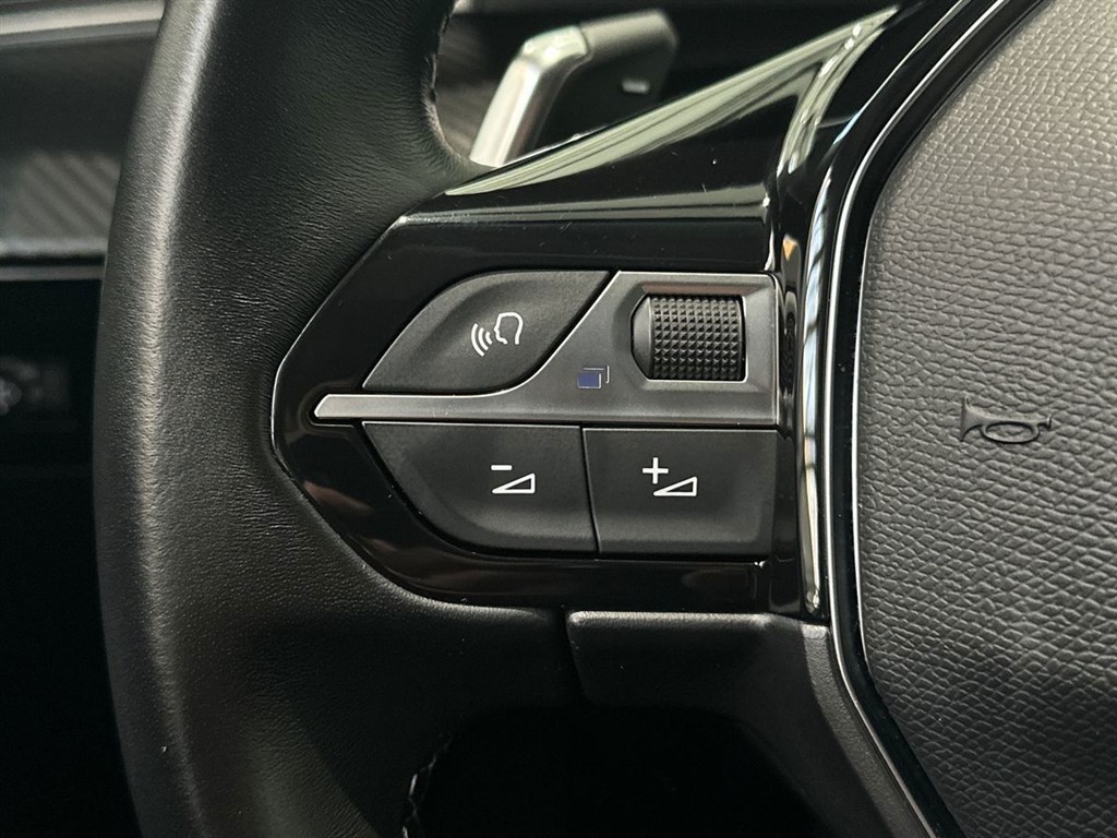 Peugeot 508 SW 1,6 Plugin-hybrid Allure Pack EAT8 225HK Stc 8g Aut. - Image 12