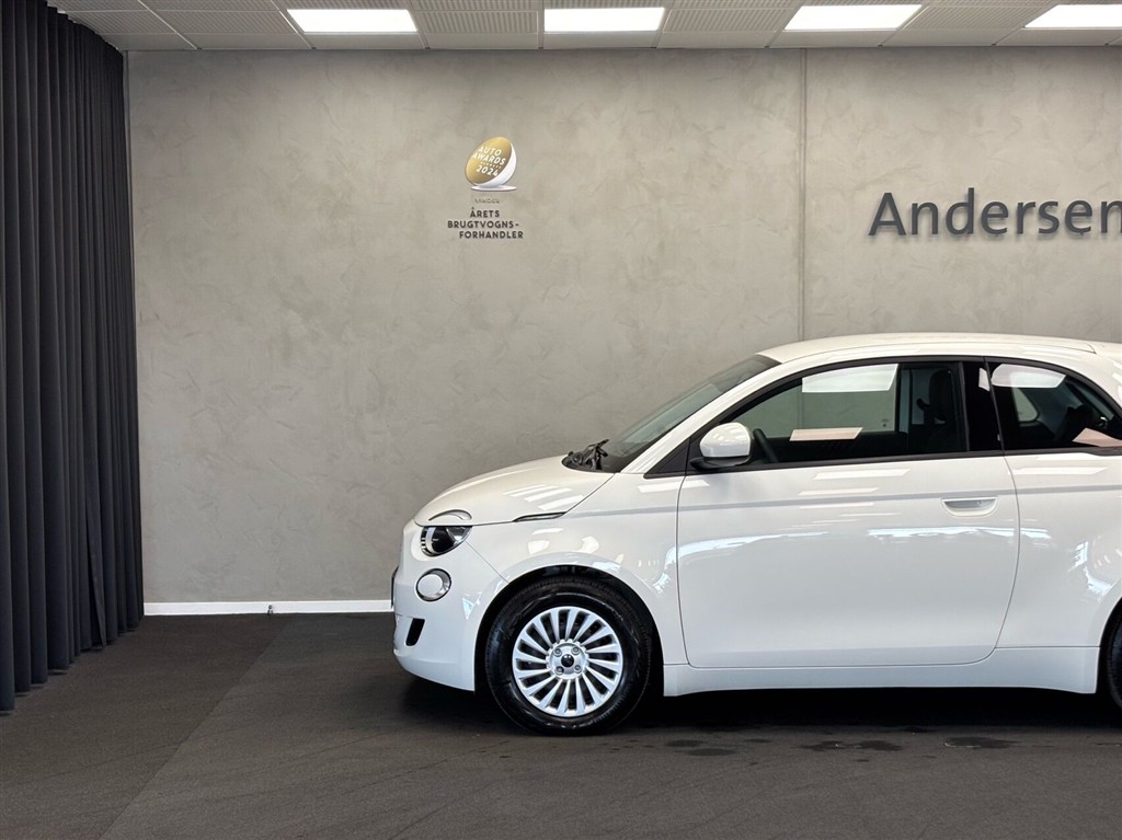 Fiat 500e EL 118HK 3d Aut. - Image 4