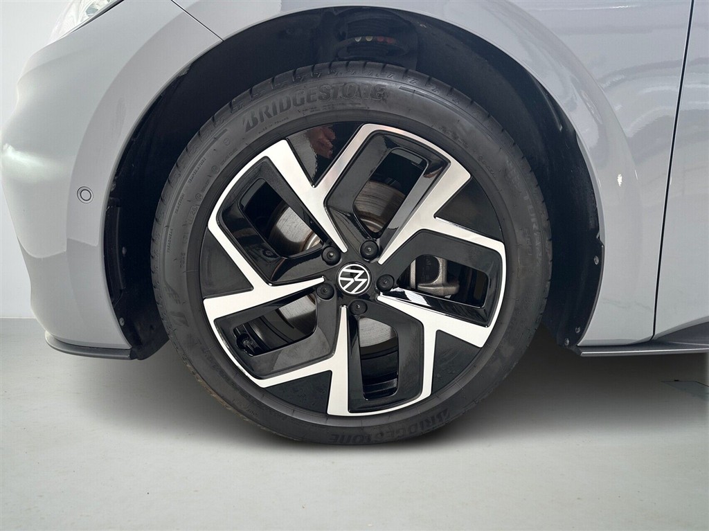 VW ID.3 EL Pro 204HK 5d Aut. - Image 9